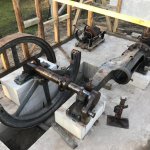 Maschinenpflege vor der Montage des Schwungrades