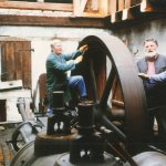 1998 - Demontage der Dampfmaschine zum Abtransport und Lagerung  bei der HASTRA in Lüchow (Wendland)